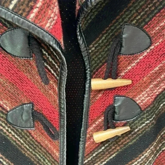 ❤️2/$50❤️[XS]Jolt Aztec Mexican Pattern  V Neck Tied Button Light Jacket - Picture 3 of 9